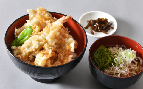 海鮮天丼とミニめかぶそば